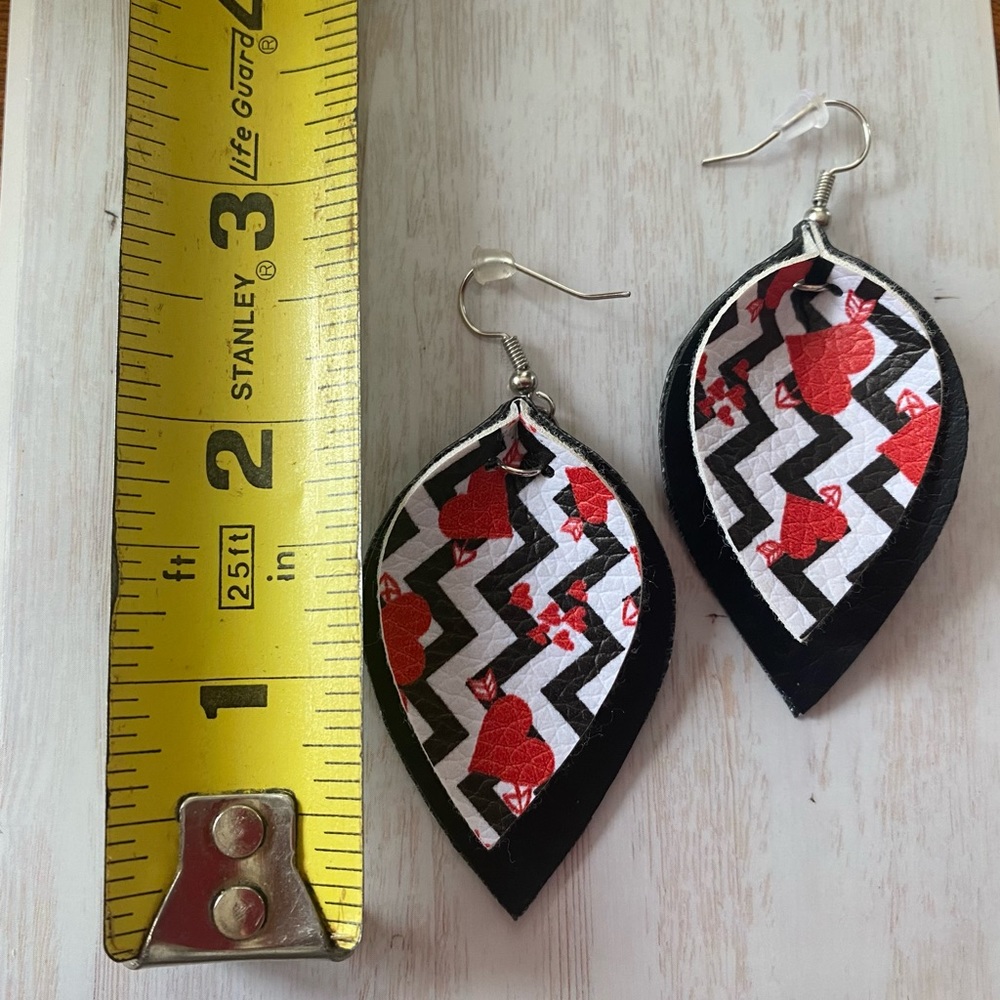 Heart earring - Picture 6 of 6